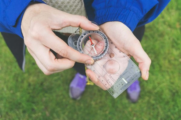 Which cruises offer detailed tours of the British National Trust properties?