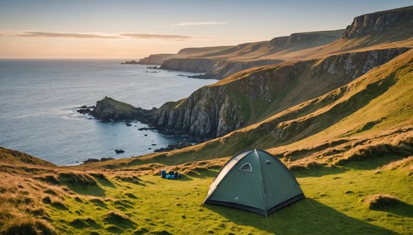 Essential Guide to Crafting the Perfect Camping Adventure Along the UK"s Scenic Coastal Gems